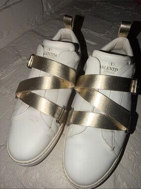 Valentino sneakers size 6 original used condition